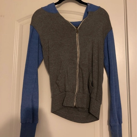 Jacket - Picture 1 of 3